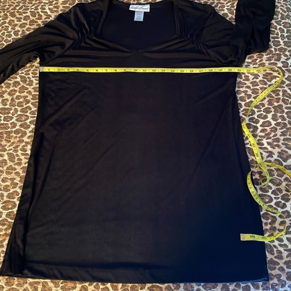 Vintage Carolyn Strauss Black Silky Top - Picture 9 of 10